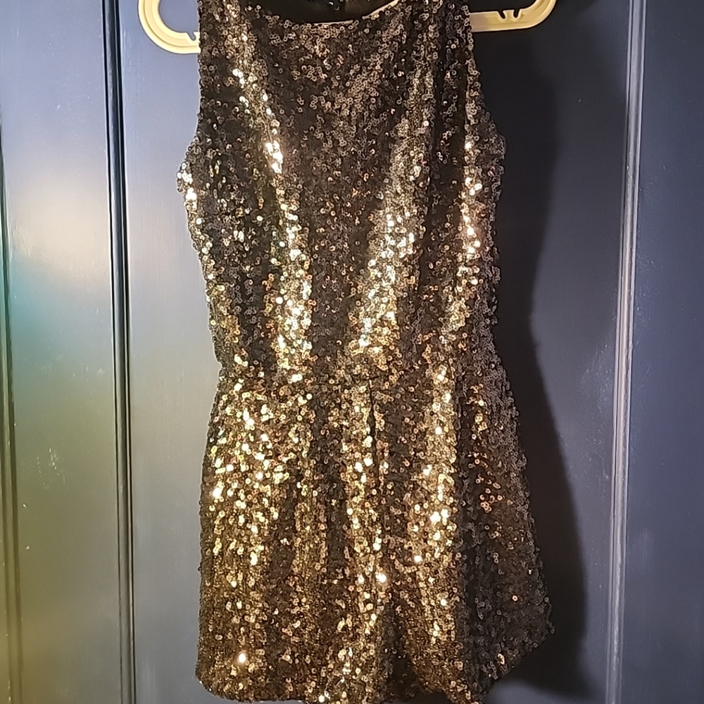 BB Dakota Sequin Romper Sz 2 Pewter Silver Pockets Lined Short